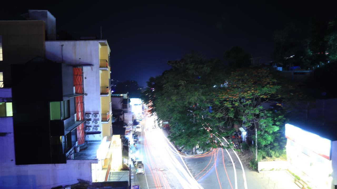 281 Kandy City Hostel & Rooms Deiyannewela Екстериор снимка